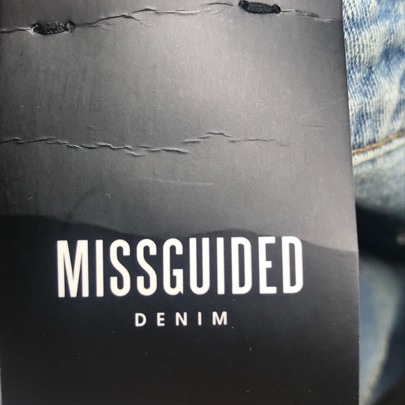 High Rise Mom Jeans - Picture 5 of 5